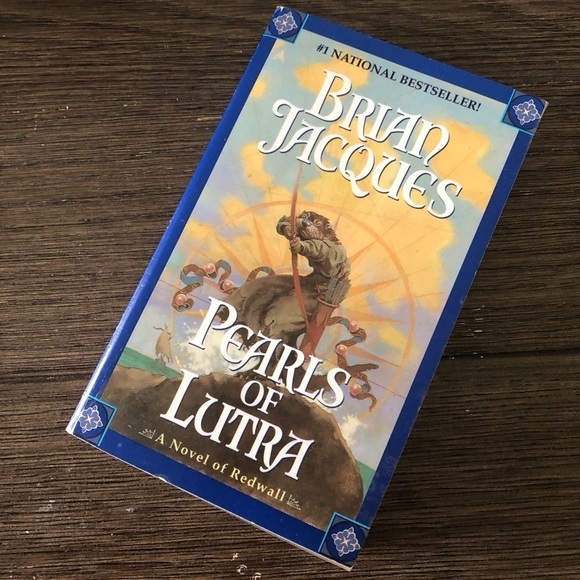 Pearls of Lutra (A Novel of Redwall) by: Brain Jacques paperback book - Picture 2 of 6